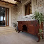 Stone Olea וילה *