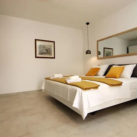 Stone Olea * Supetar